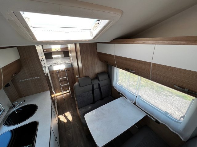 obrázok auta