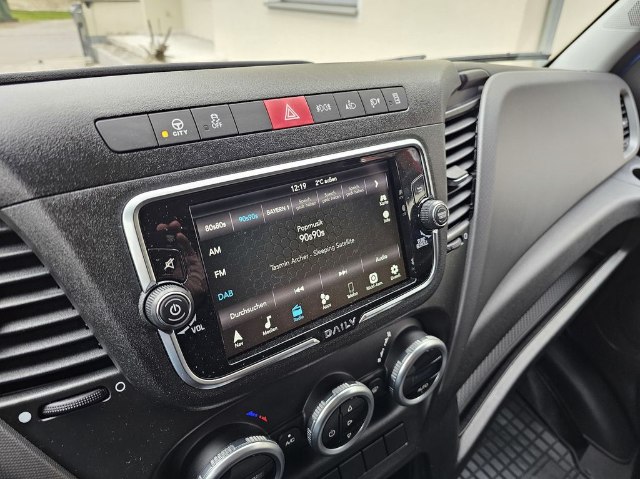 obrázok auta