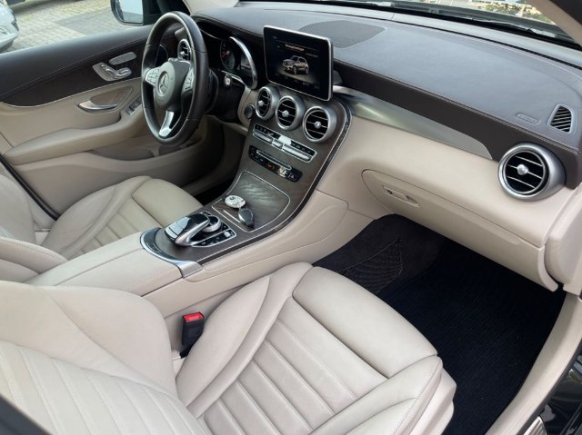 obrázok auta