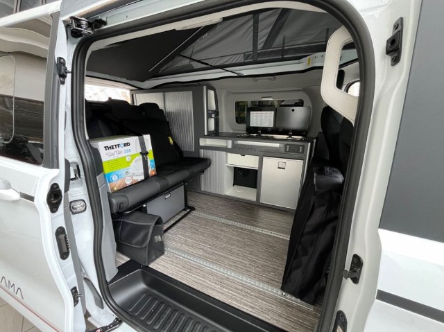 obrázok auta