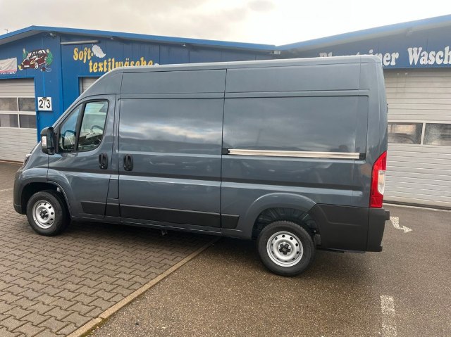 obrázok auta