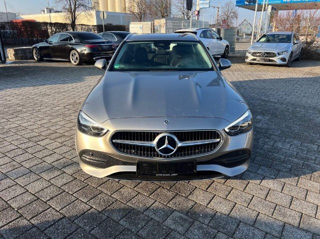 obrázok auta