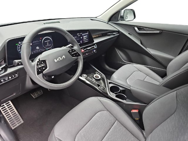 Kia Niro 1.6 GDI PHEV Spirit 2WD, 135kW, A, 5d.