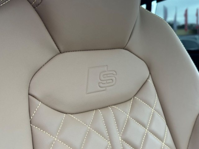 obrázok auta