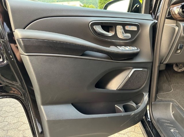 obrázok auta
