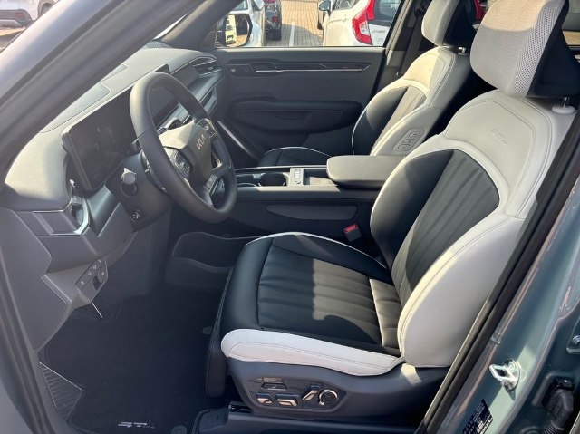 Kia EV9 GT-Line AWD, 283kW, A, 5d.