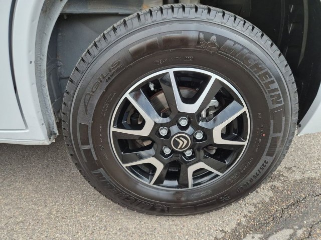 obrázok auta