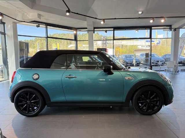obrázok auta