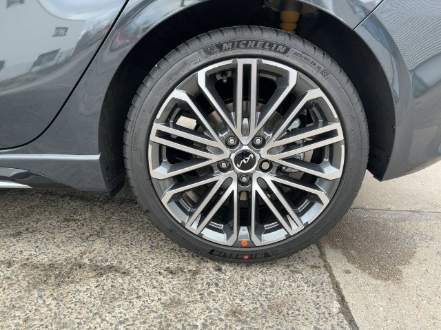 Kia cee´d GT-Line 1.5 T-GDI, 103kW, A, 5d.