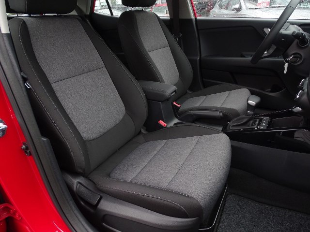 Kia Stonic 1.0 T-GDI, 74kW, A, 5d.