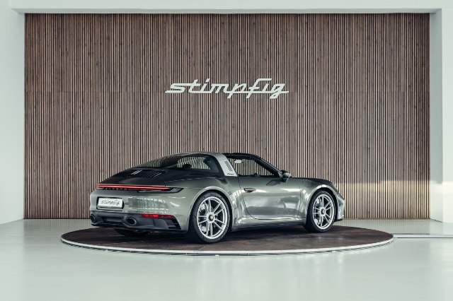 obrázok auta