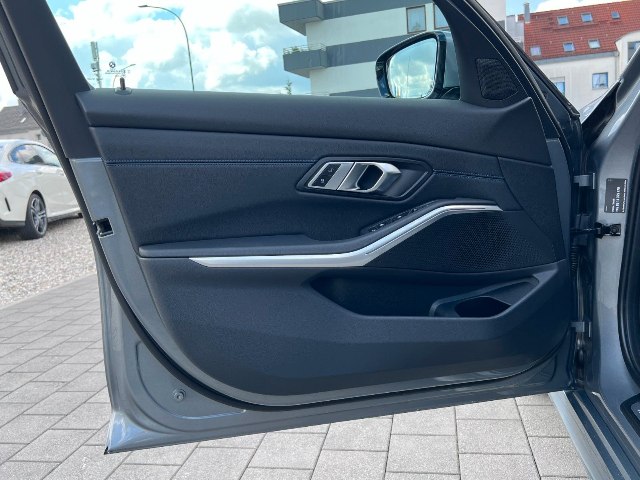 obrázok auta
