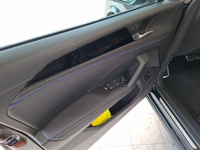 obrázok auta