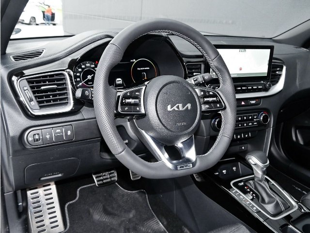 Kia cee´d GT-Line 1.5 T-GDI, 103kW, A, 5d.