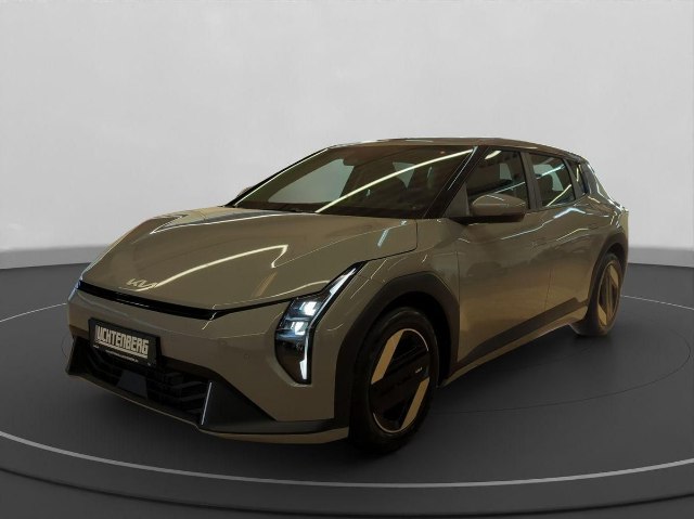 Kia EV4 BEV FWD, 150kW, A, 5d.