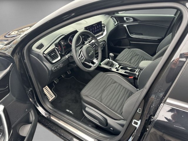 Kia cee´d Sportswagon GT-Line 1.5 T-GDI, 103kW, M, 5d.