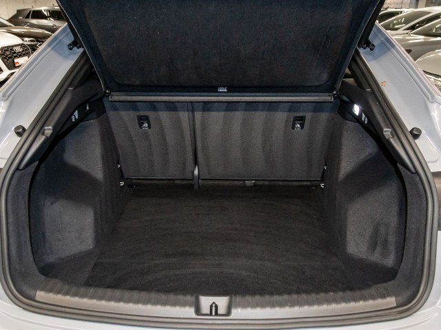 obrázok auta