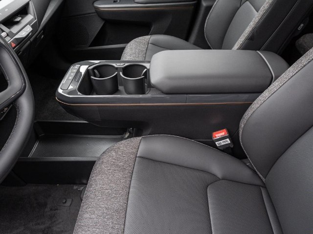 Kia EV5 Earth BEV FWD, 160kW, A, 5d.