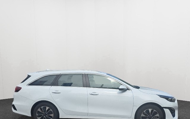 Kia cee´d Sportswagon Spirit 1.6 GDI PHEV, 104kW, A, 5d.