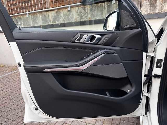 obrázok auta