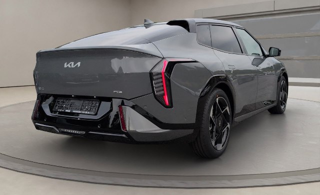 Kia EV4 Fastback GT-Line BEV FWD, 150kW, A, 5d.