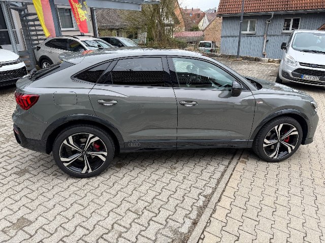 obrázok auta