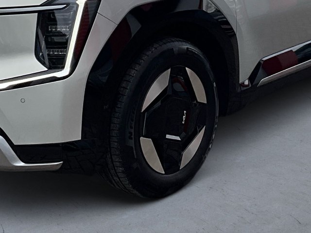 Kia EV9 BEV AWD, 283kW, A, 5d.