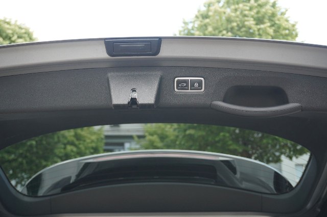 Kia Sorento Platinum Edition 2.2 CRDi 4WD, 148kW, A8, 5d.