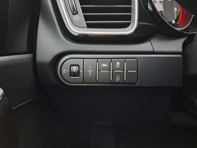 Kia XCeed Vision 1.6 CRDi, 100kW, A, 5d.