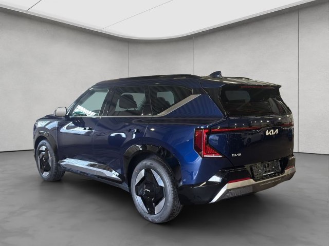 Kia EV5 Earth BEV FWD, 160kW, A, 5d.
