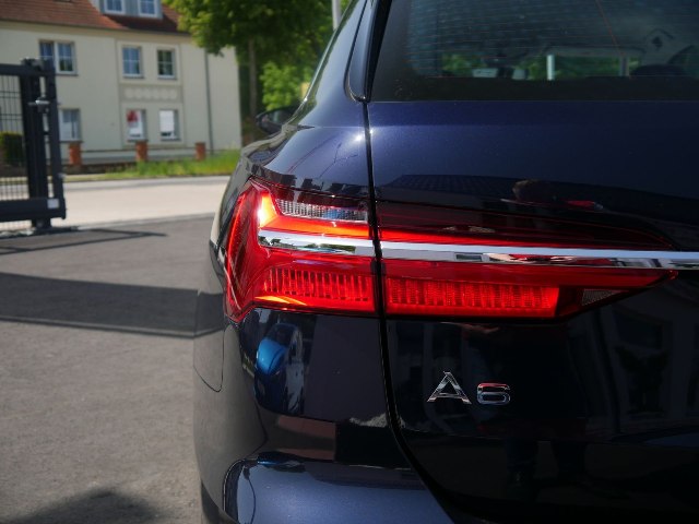 obrázok auta