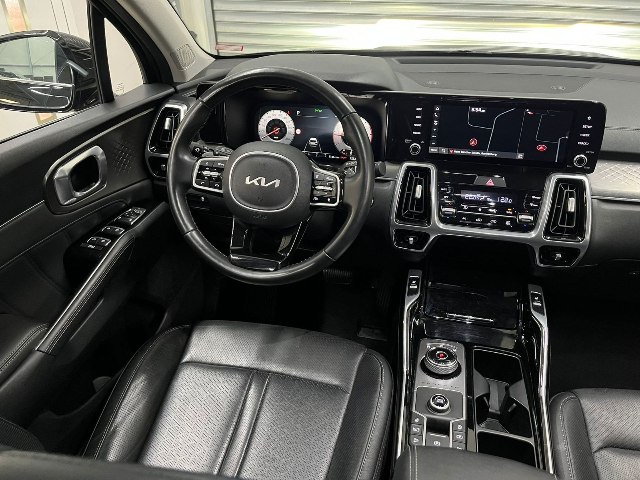 Kia Sorento 2.2 CRDi 2WD, 148kW, A8, 5d.