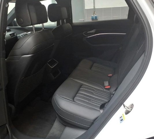 obrázok auta