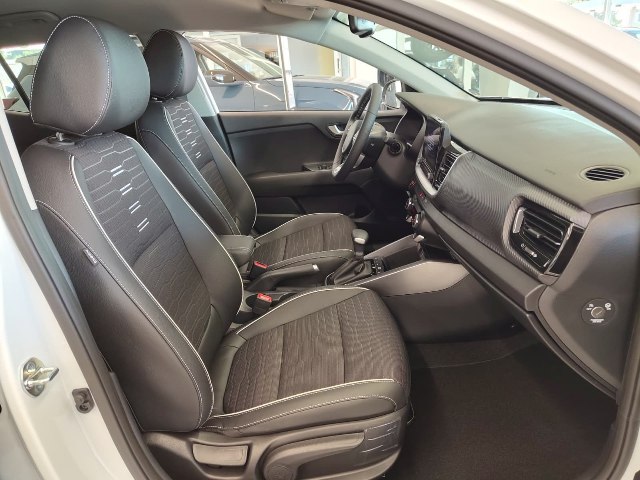 Kia Stonic 1.0 T-GDI GT-Line, 74kW, A, 5d.