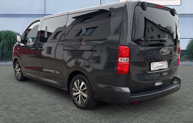obrázok auta