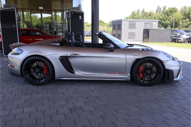 obrázok auta