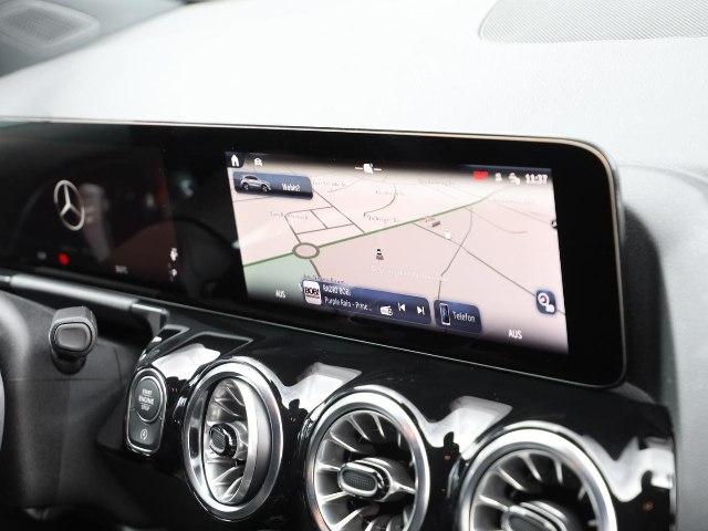 obrázok auta